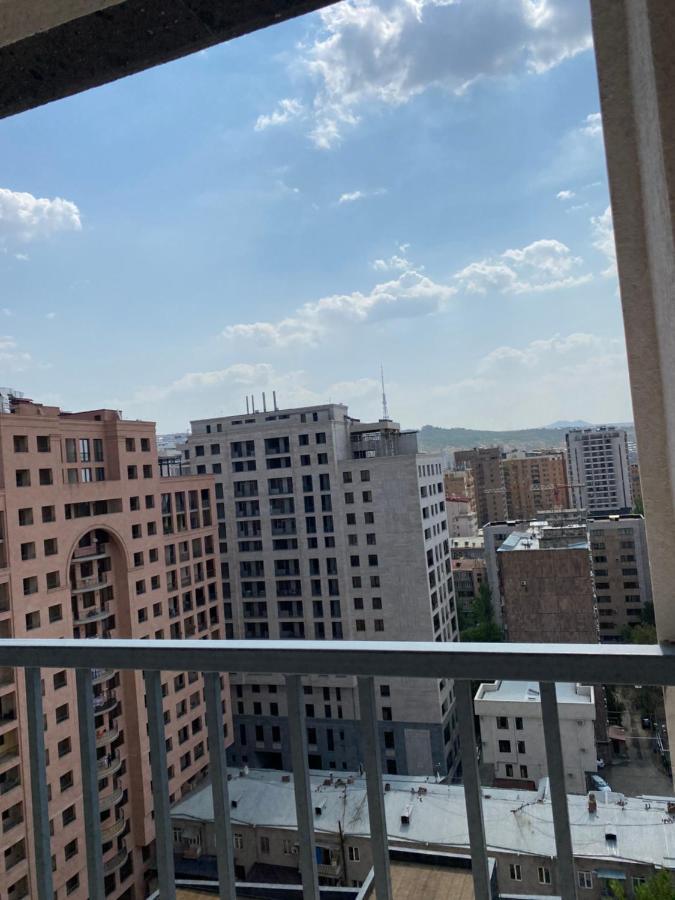 Holiday Centrum Γιερεβάν Εξωτερικό φωτογραφία